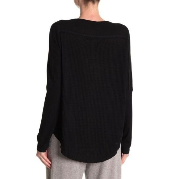GIBSONLOOK Mixed Rib Waffle Knit Henley In Black - NWT - Small - Picture 2 of 5